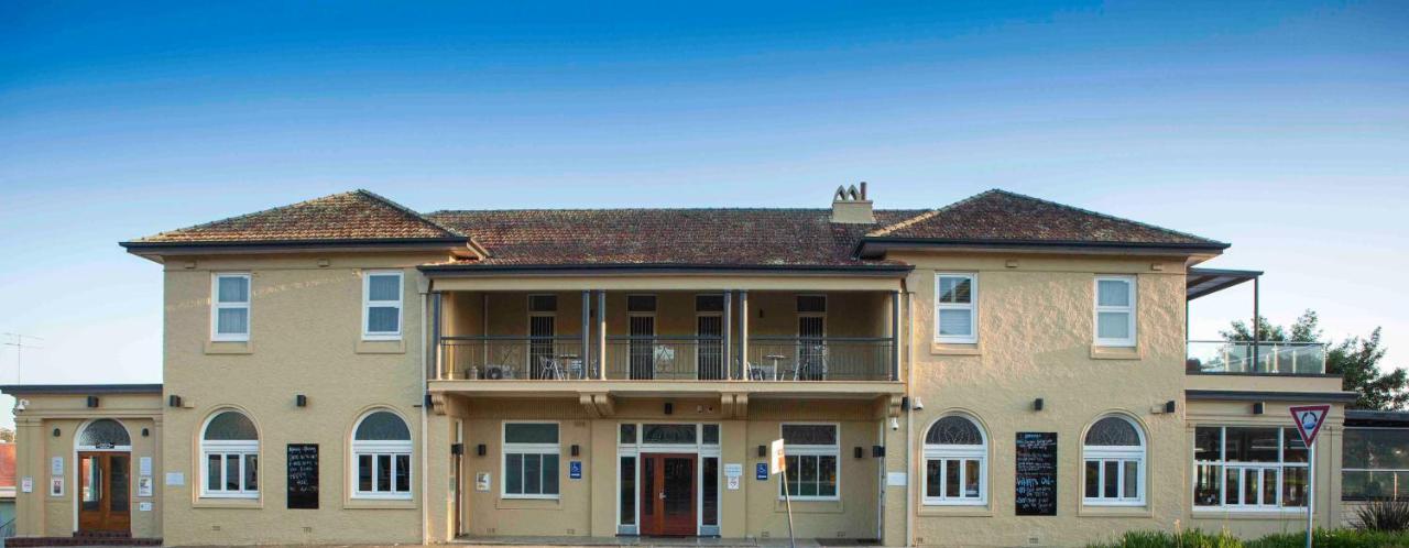 Huskisson Hotel Экстерьер фото